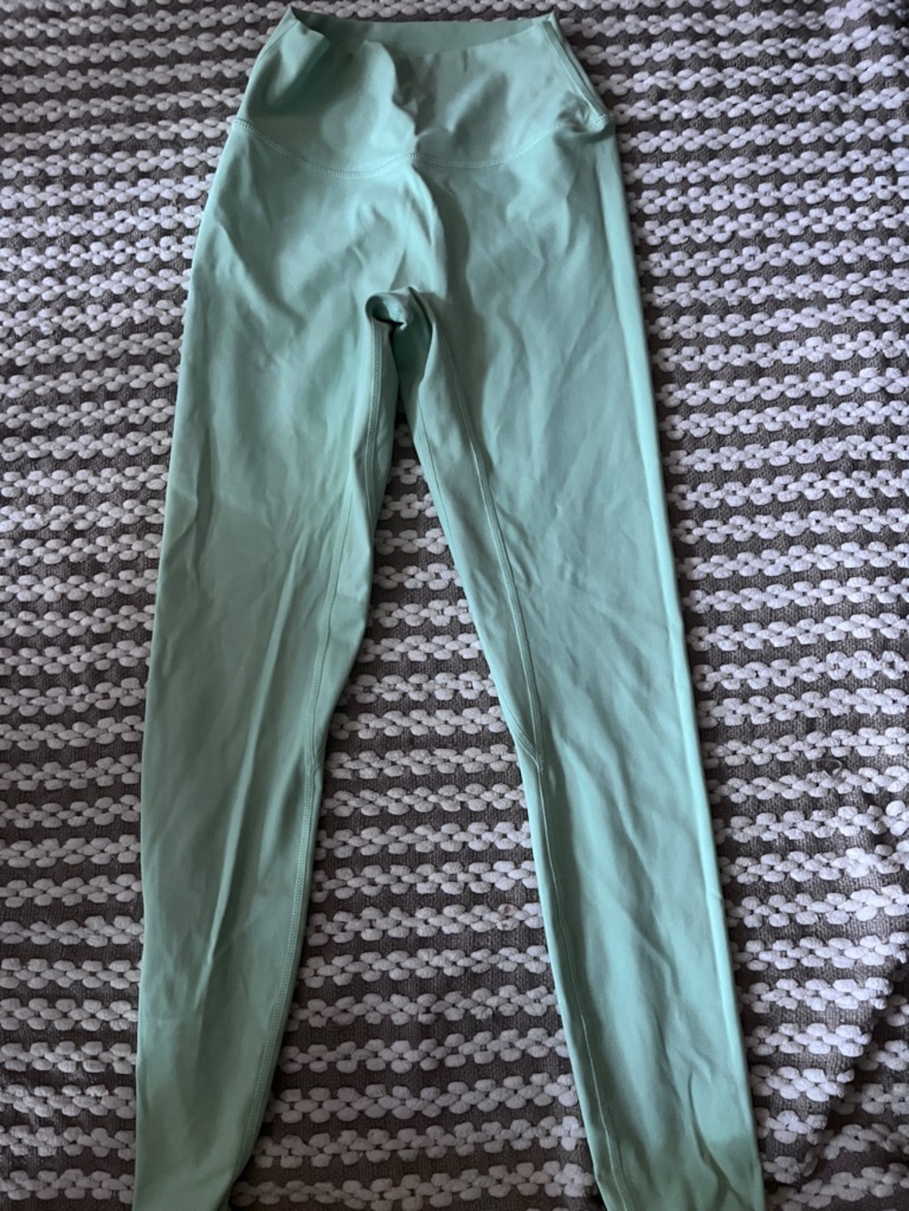High-Rise Mint Green Leggings — Women's Seamless Active Leggings